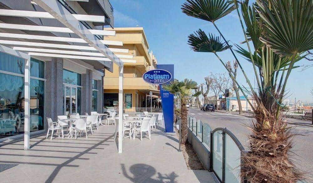 Hotel Platinum Rimini Exterior foto